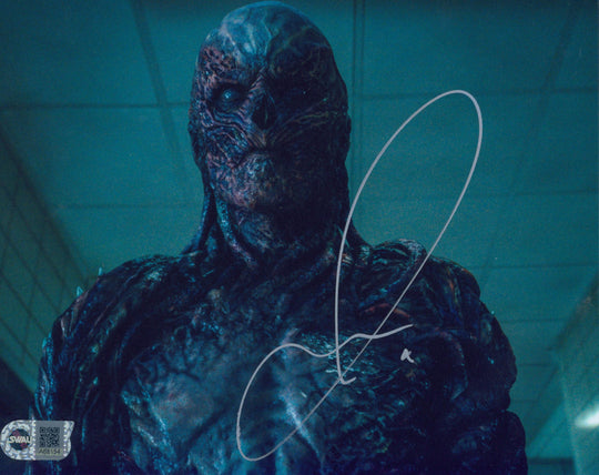 Jamie Campbell Bower Signed 8x10 Photo - SWAU Authenticated